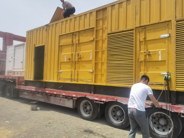 三亚汽油发电机对供油装置的要求