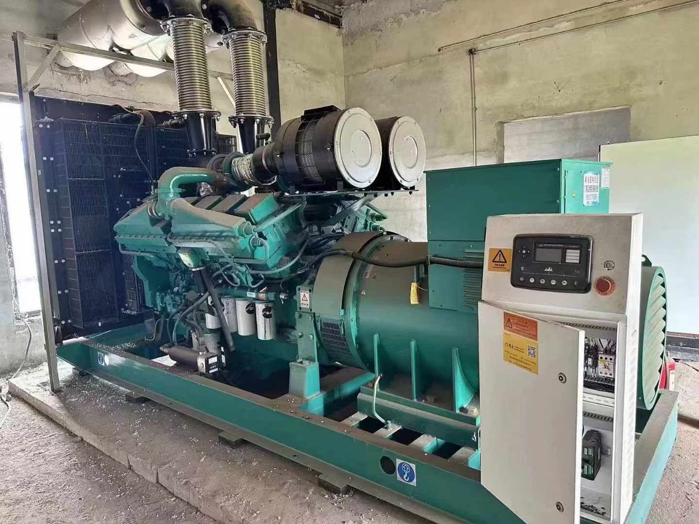 三亚无功补偿装置的性能评估需要考虑哪些因素？