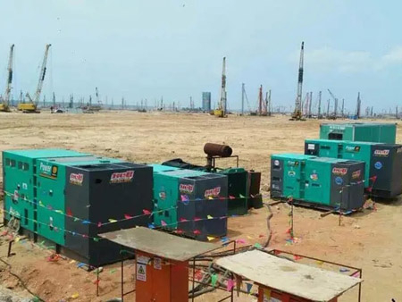 三亚柴油发电机组干式空气滤清器的维护成本高吗？